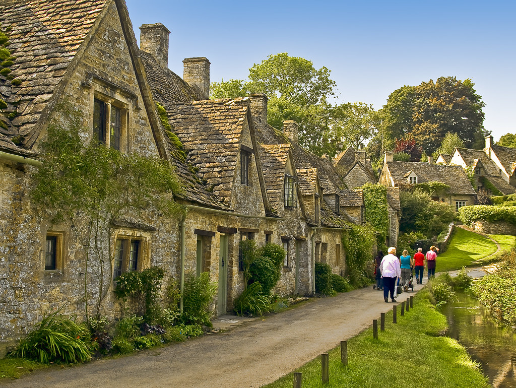 Làng Bibury – Viên ngọc xanh nước Anh khiến du khách say mê ngay từ cái nhìn đầu tiên Sapo