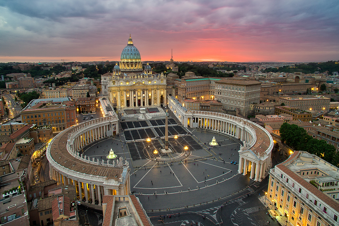 ĐÓN GIÁNG SINH VÀ NĂM MỚI TẠI CHÂU ÂU – CHẠM VÀO HUYỀN BÍ LĂNG MỘ CÁC GIÁO HOÀNG DƯỚI LÒNG VATICAN
